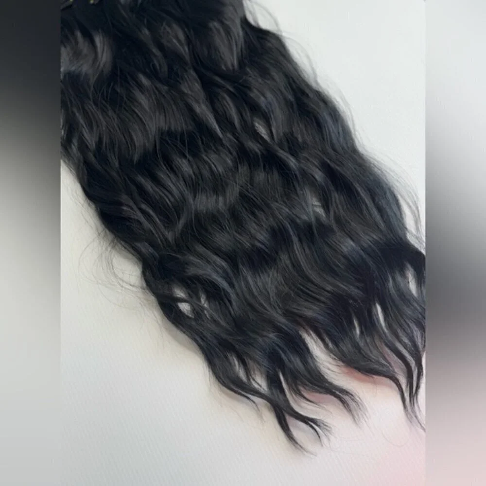 Human hair blend 24 In  black Clip in Hair Extensions Set